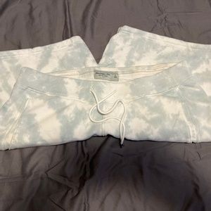 Abercrombie mens Large, soft fleece shorts